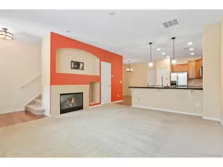 Photo #3: 8843182 Listing