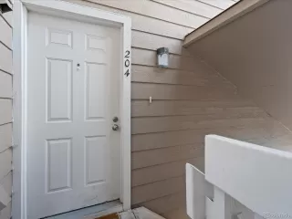 Photo #5: 8845230 Listing 