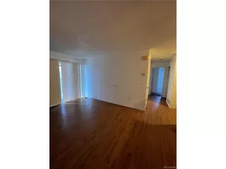 Photo #3: 8846375 Listing