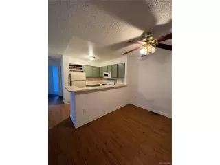 Photo #5: 8846375 Listing