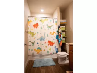 Photo #5: 8850973 Listing 