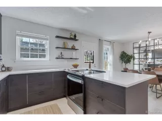 Photo #5: 8855213 Listing 