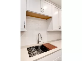 Photo #2: 8858629 Listing 