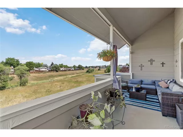 MLS: 8858651 Condo For Sale