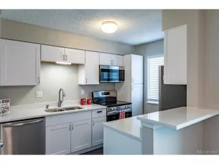Photo #3: 8860604 Listing