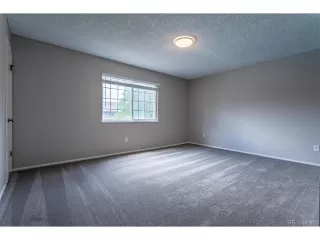 Photo #6: 8860604 Listing