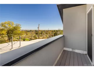 Photo #5: 8861340 Listing