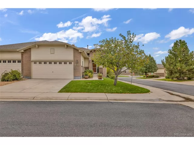 MLS: 8864025 Condo For Sale