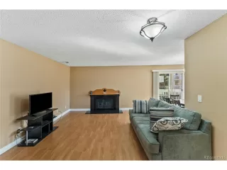 Photo #3: 8864087 Listing 