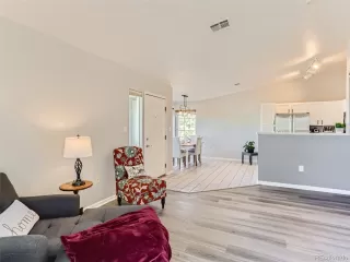 Photo #6: 8864631 Listing 