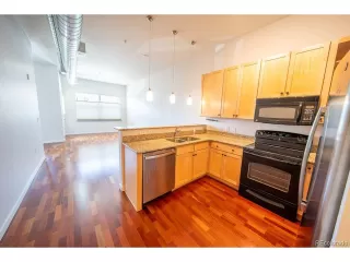 Photo #6: 8865414 Listing