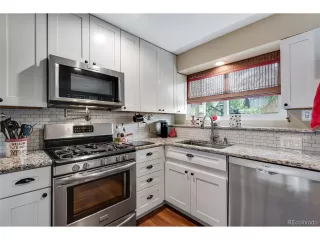 Photo #5: 8867171 Listing 