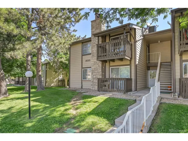 MLS: 8868895 Condo For Sale