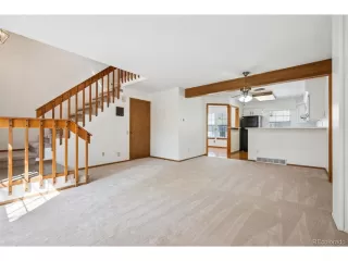Photo #4: 8869085 Listing