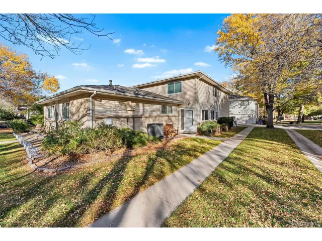 MLS: 8869742 Condo For Sale