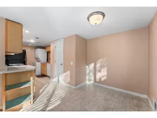 Photo #6: 8869742 Listing