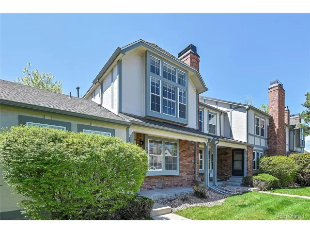 MLS: 8869773 Condo For Sale