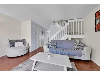 Photo #4: 8869773 Listing 