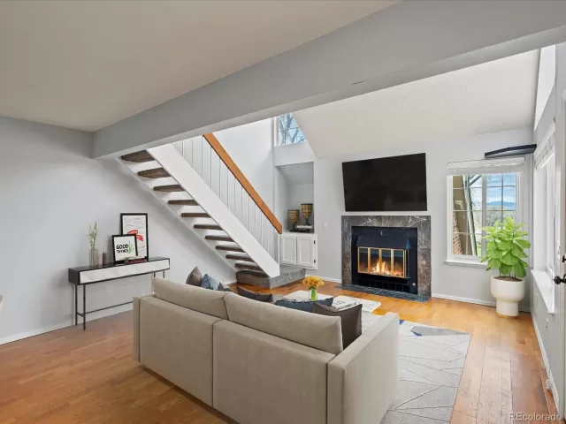 MLS: 8871363 Condo For Sale