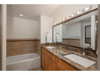 Photo #4: 8874608 Listing