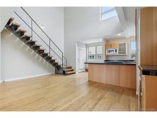 Photo #6: 8875878 Listing 