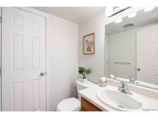 Photo #6: 8882432 Listing 