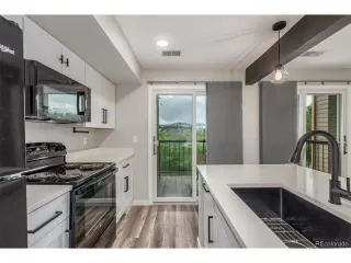 Photo #2: 8883526 Listing 