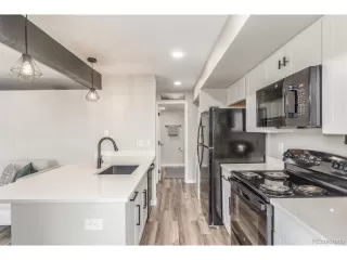 Photo #5: 8883526 Listing 