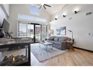 Photo #3: 8885371 Listing 