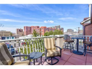 Photo #6: 8885371 Listing 