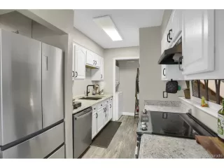 Photo #3: 8886684 Listing