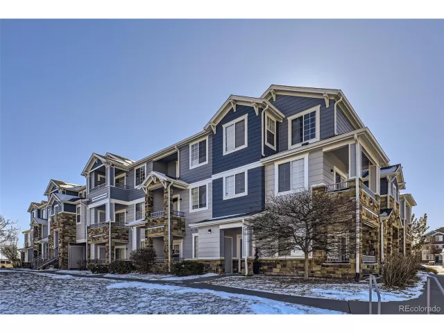 MLS: 8888193 Condo For Sale