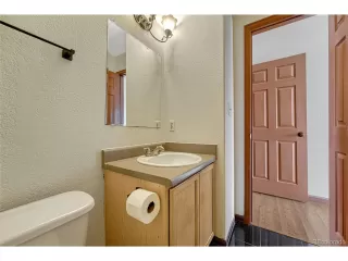 Photo #5: 8890163 Listing