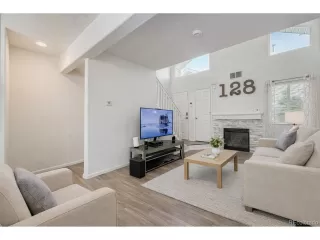 Photo #2: 8891712 Listing 