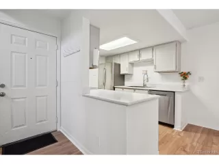 Photo #2: 8892069 Listing 