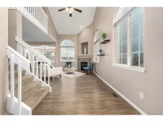 Photo #6: 8892296 Listing