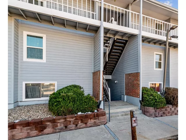 MLS: 8893636 Condo For Sale