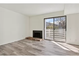 Photo #4: 8893636 Listing 