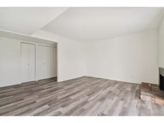 Photo #5: 8893636 Listing 