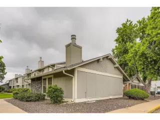 Photo #2: 8894369 Listing