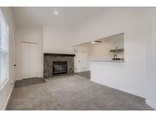 Photo #6: 8895782 Listing