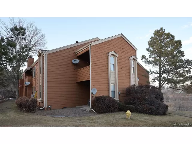 MLS: 8906960 Condo For Sale