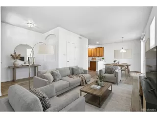 Photo #3: 8909665 Listing 