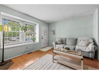 Photo #3: 8910391 Listing 