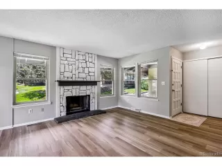 Photo #2: 8912508 Listing