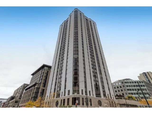 MLS: 8918132 Condo For Sale