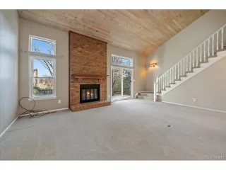 Photo #3: 8918594 Listing