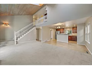 Photo #4: 8918594 Listing