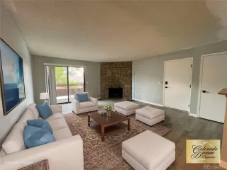 Photo #4: 8921065 Listing