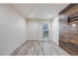 Photo #6: 8921151 Listing 